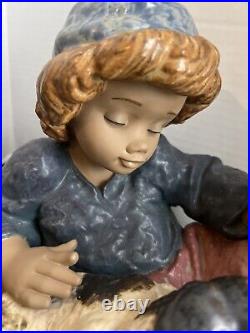 Lladro Gres LARGE Figurine WHAT A DAY Girl Holding Puppy 2207 Retired Mint