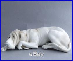Lladro Hound Dog Bloodhound Ornament Figurine Old Dog Retired 1978