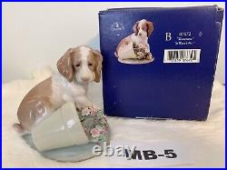 Lladro It Wasn't Me! Spaniel Dog & Flower Pot Collectors Society #7672 1998