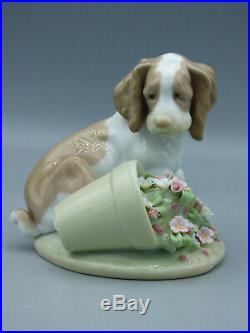 Lladro It wasn't Me! Porcelain Figurine Dog Puppy with Flowerpot 7672 Spain
