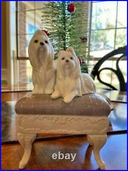 Lladro Looking Pretty Pair of Maltese Dogs on Bench Gloss Finish Figurine 6688