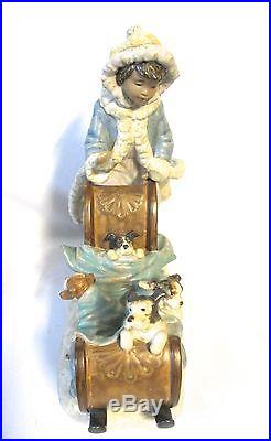 Lladro Lovely Figure Great Condition Girl with puppy dogs in a sled (#878)