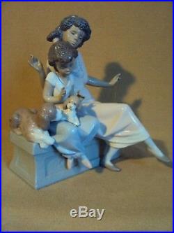 Lladro MEET MY FRIEND African Black Legacy Mom Girl Dogs EXTREMELY RARE MINT