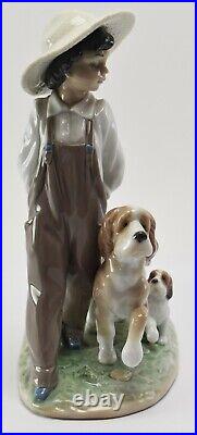 Lladro MY LITTLE EXPLORERS (Boy Walking Dogs) #6828 KB3