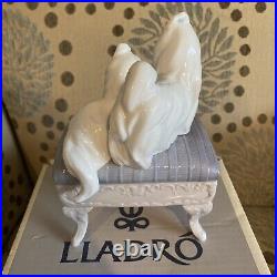 Lladro Maltese Dogs Looking Pretty #6688 Porcelain Figurine with Original Box