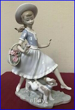 Lladro'Mirth in the Country and Dog' #4920 Girl Running Basket Flowers Retired