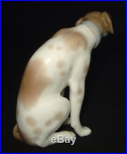 Lladro Moping Dog Porcelain Figurine # 4902 Retired 1979 Spain Mint