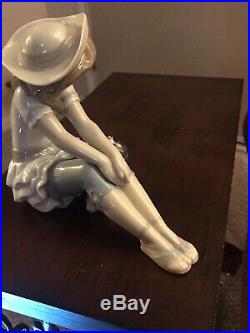 Lladro My Playful Pet 01008645 Girl With Dog