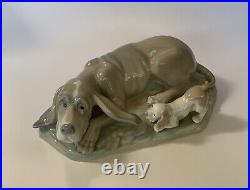 Lladro NAO Bloodhound Dog Basset Hound Puppy Figurine 11 1/2 Spain Porcelain