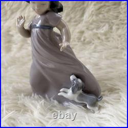 Lladro NAO Young Princess Dog Elegant Graceful Formal Luxury Spain Figurine JP