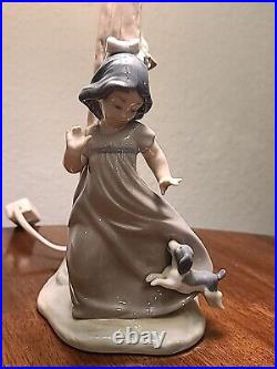 Lladro Nao Figurine Table Lamp Girl Playing With Puppy