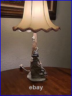 Lladro Nao Figurine Table Lamp Girl Playing With Puppy