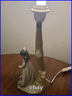 Lladro Nao Figurine Table Lamp Girl Playing With Puppy