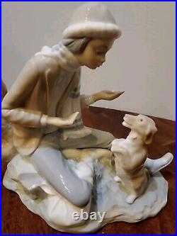 Lladro Nao Lesson For the Dog #140 Figurine New