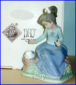 Lladro Nao Let's Rest Stories to Lulu Figurine 1091 Girl/Puppy Handpainted Boxed
