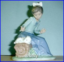 Lladro Nao Let's Rest Stories to Lulu Figurine 1091 Girl/Puppy Handpainted Boxed