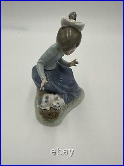 Lladro Nao Stories to Lulu Figurine 01091 Hand Painted Spain Porcelain Sculpture