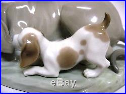 Lladro Nao figurine DOG & PLAYFUL PUPPY 12 X 6.5 VERY RARE 1960