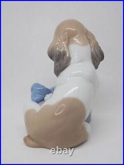 Lladro No. 8312 Can't wait puppy dog Pottery Ornament Figurine no Box USED