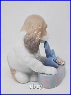 Lladro No. 8312 Can't wait puppy dog Pottery Ornament Figurine no Box USED