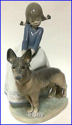 Lladro Not So Fast 1533 Girl With German Shepherd Dog Porcelain Figurine