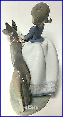 Lladro Not So Fast 1533 Girl With German Shepherd Dog Porcelain Figurine