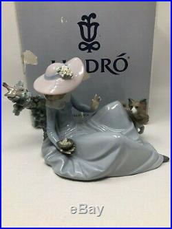 Lladro Not Too Close Girl Dog Birds Figurine 5781 Mint with Box