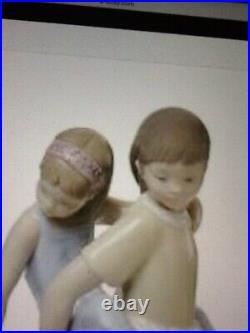 Lladro Oh Happy Days #8353 Brand New In Box Family Sisters And Dog