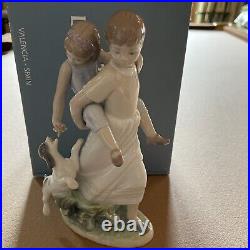 Lladro Oh Happy Days #8353 In Box Family Sisters And Dog