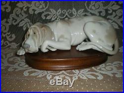 Lladro Old Hound Dog #1067 Collectible Condition