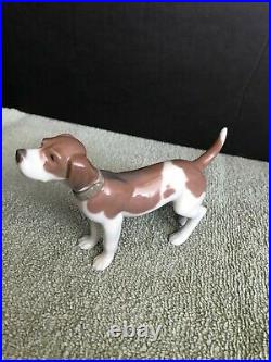 Lladro On Guard Beagle Dog Figurine #5350 RARE Mint