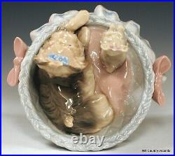 Lladro Our Cozy Home #6469 Mother Dog & Yorky Puppy In Bed Mib