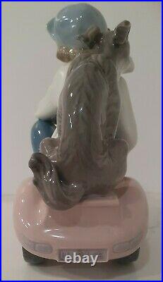 Lladro Out For a Spin Figurine #5770 Porcelain Retired