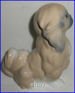 Lladro PEKINGESE DOG SITTING Porcelain Figurine HAND MADE in SPAIN