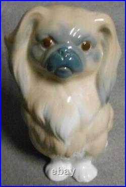 Lladro PEKINGESE DOG SITTING Porcelain Figurine HAND MADE in SPAIN