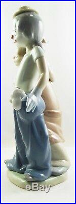 Lladro Pals Forever Clown with Puppy Dogs Figurine # 7686 Collector's Society sf