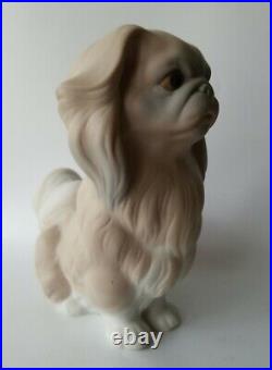 Lladro Pekinese Sitting Dog Unusual Matte Finish Collectible Condition Retired