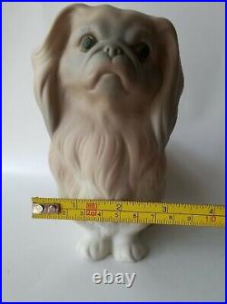 Lladro Pekinese Sitting Dog Unusual Matte Finish Collectible Condition Retired