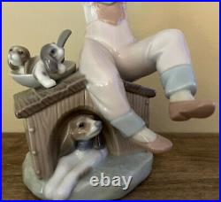 Lladro Pick Of The Litter 7621 Porcelain Figurine Girl With Dog & Puppies Nwot