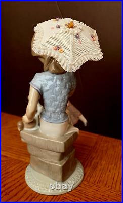 Lladro Picture Perfect #7612 Figurine (Collector's Society 1990)-Mint-Orig. Box