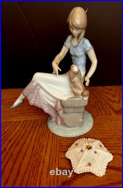 Lladro Picture Perfect #7612 Figurine (Collector's Society 1990)-Mint-Orig. Box