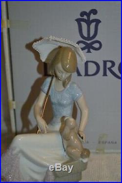 Lladro Picture Perfect Girl with Parasol and Dog Figurine with Box #7612