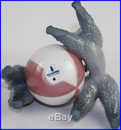Lladro Playful Dogs (red) #1258 Figurine Poodles With Ball Perfect