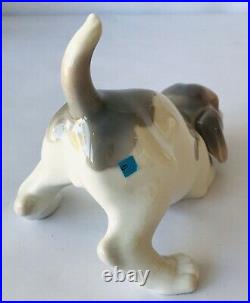 Lladro Playful Puppy 2070 Porcelain Beagle Dog Figurine Spain Julio Fernandez