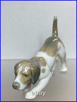 Lladro Playful Puppy Figurine Glossy white & brown porcelain frisky dog Daisa