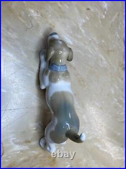 Lladro Playful Puppy Figurine Glossy white & brown porcelain frisky dog Daisa