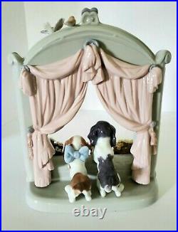 Lladro Please Come Home Dogs At Window Fine Porcelain Figurine Rare