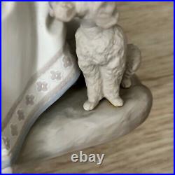 Lladro Poetry Of Love #5442 Boy And Girl Sitting On Park Bench with Dog Matte