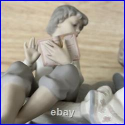 Lladro Poetry Of Love #5442 Boy And Girl Sitting On Park Bench with Dog Matte