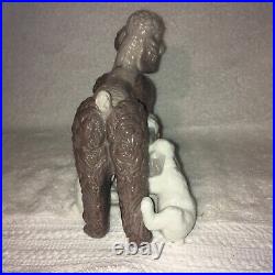 Lladro Poodle from 1974 Figurine Mother Dog w 5 Nursing Puppies Retired #1257